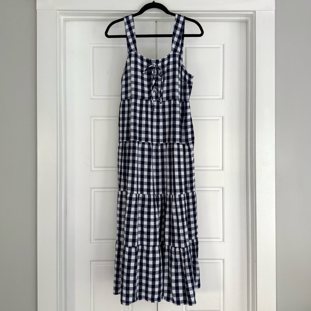 Who What Wear Sleeveless Lace-Up Dress in Navy Gingham, Medium - Picture 2 of 10